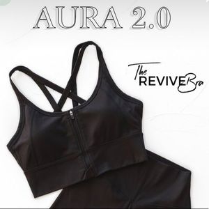 The revive zip-up sports bra - Balance Athletica.